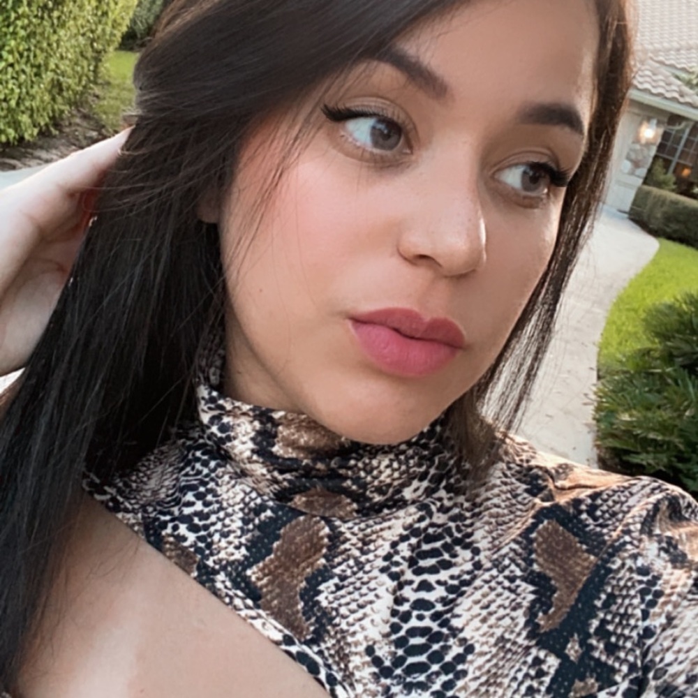Meet your Posher, Ariadne